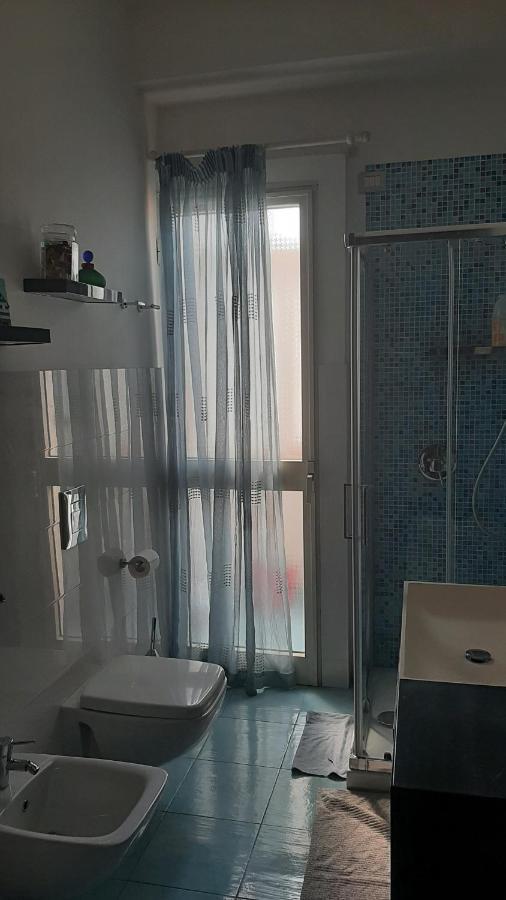 Luna Rossa Rooms Cagliari Esterno foto