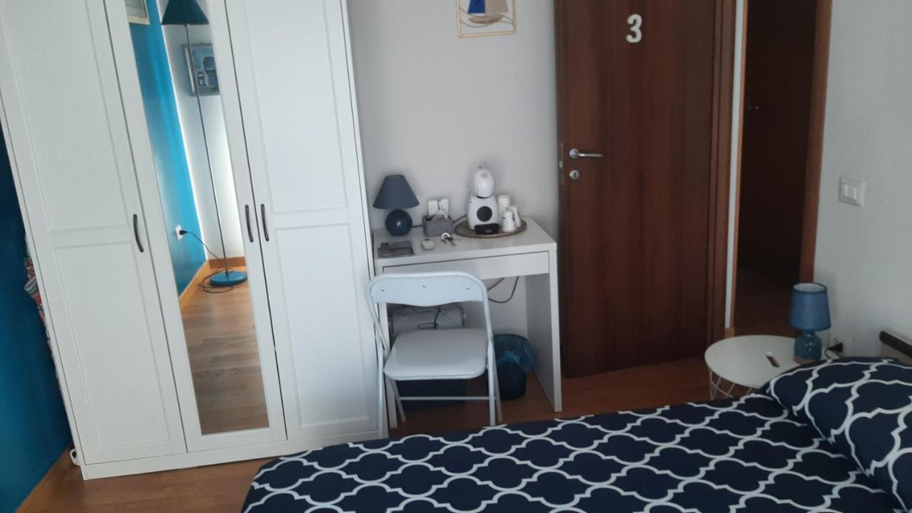 Luna Rossa Rooms Cagliari Esterno foto
